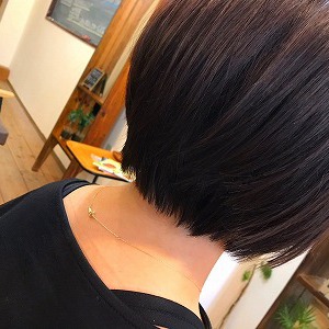 グロスカラーでツヤツヤの質感のヘアにっ☆